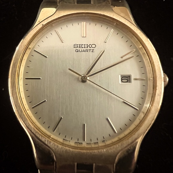 Vintage Seiko Dial Date, Water Resistant Gold Watch, Tested and Working - Picture 4 of 12